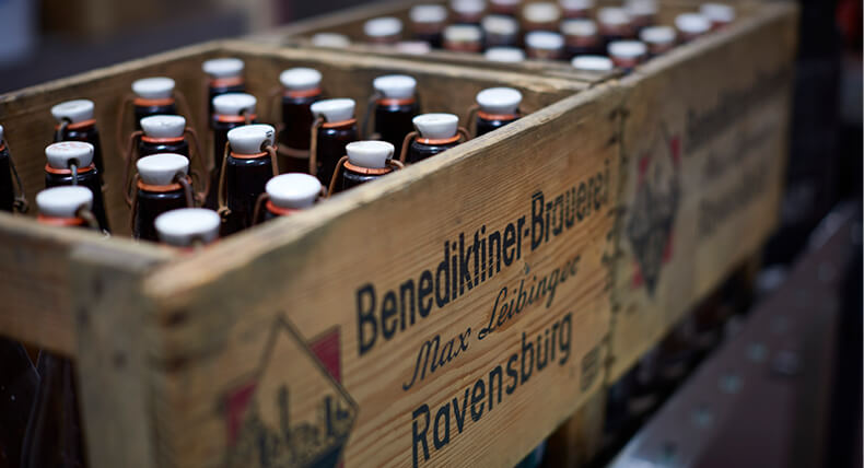 Benediktiner Brauerei Ravensburg Holzbierkästen